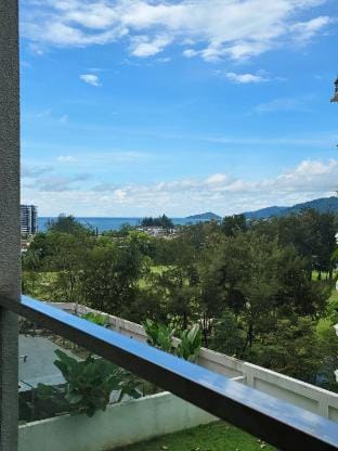Mari Mari Homestay M25 @ Imago The Loft C Apartment in Kota Kinabalu