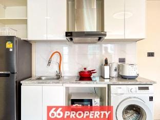 Pool View Apartment near Central Festival Shopping Vacation rental in Chiang Mai