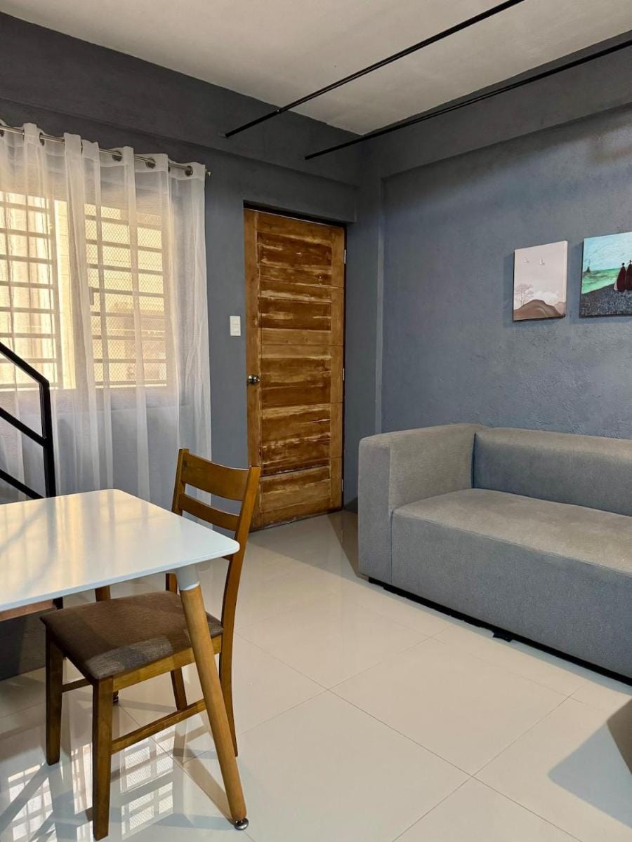 Sebastian’s Crib B Vacation rental in Region of Manila