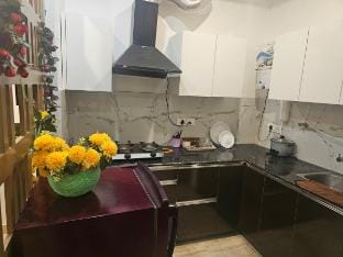 Luxury Flat By Trendy Feels Vacation rental in Punjab, India