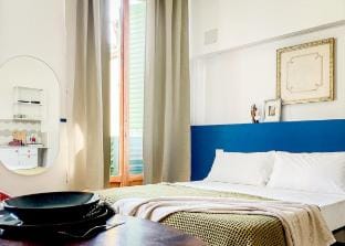 Elegant Suite close to SMN Station & Duomo Vacation rental in Florence