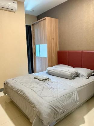 Benson Pakuwon Mall 2 bedroom apartment for 5 Apartment in Surabaya