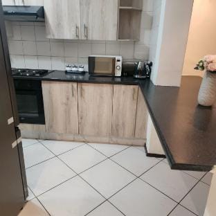 Modern Sandton City Apartment Vacation rental in Sandton