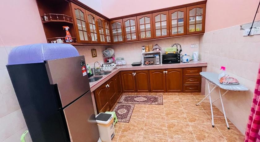 kota bharu home and car rental Apartment in Malaysia