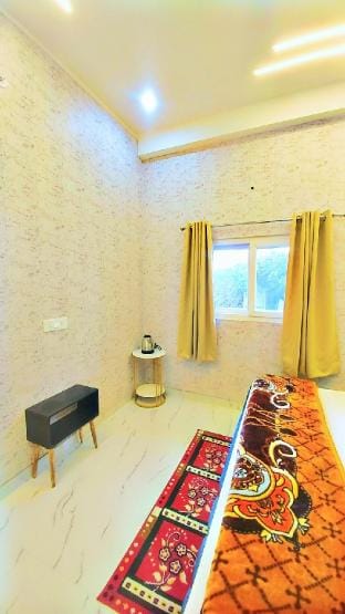 G-3 - Premium 1 Bedroom Suite -Near Ghat & Temples Vacation rental in Varanasi