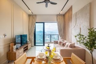 Sea World w Shark Astoria w kids slides Ampang 3BR Vacation rental in Federal Territory of Kuala Lumpur