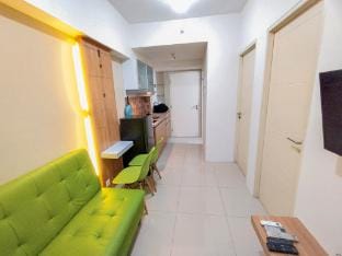 Modern Cozy 2BR Tanglin Supermall Apt By Travelio Apartment in Surabaya