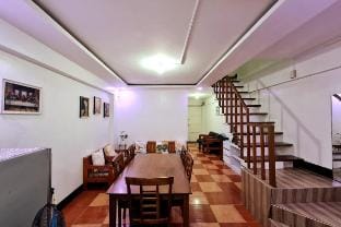 Spacious Stylish House@Heart of Calapan upto 15pax Vacation rental in Calabarzon