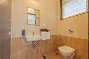 Azure - 2 BHK | 1 km to Benaulim Apartment in Benaulim