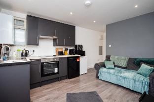 Perfect Booking | Remarkable Guest Suite & Parking Vacation rental in Maidstone