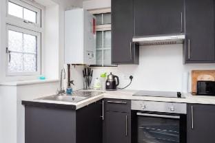 Perfect Booking | Remarkable Guest Suite & Parking Vacation rental in Maidstone