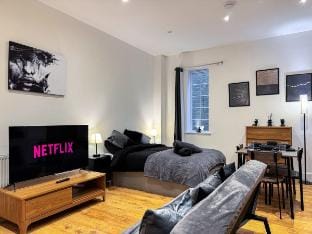 Central & Cosy Few Steps Away To High Street Vacation rental in Maidstone