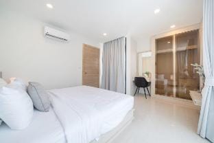 1bedroom Seaview Patong Apartment in Patong