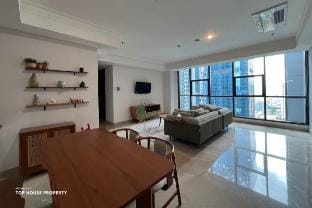 3 Kamar Penthouse Casa Grande Private Lift Luxury Vacation rental in South Jakarta City