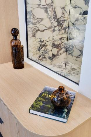 JM-36-MATIGNON Apartment in Paris