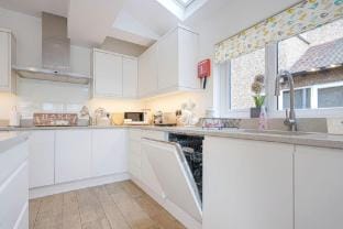 The Drive House by Yoko Property Vacation rental in Northampton