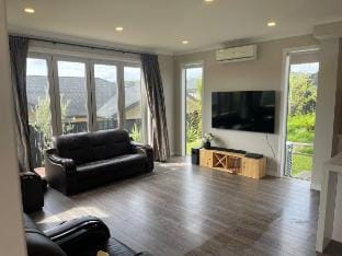 Spacious & Stylish Retreat Vacation rental in Auckland Region