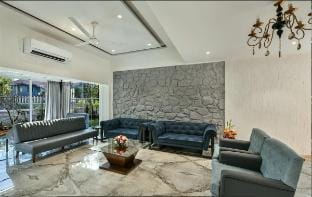 Maxxvalue Klub Klass Villa 4BHK Vacation rental in Lonavla