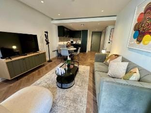 Hyde Park Beauty 2BR 2BA Balcony Vacation rental in City of Westminster