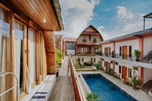 Garuda Hostel & Accomodation Nusa Penida Campground/ 
RV Resort in Nusapenida