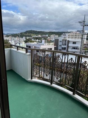ARIKA　HOUSE　　愛理佳民宿　 Bed and Breakfast in Okinawa Prefecture