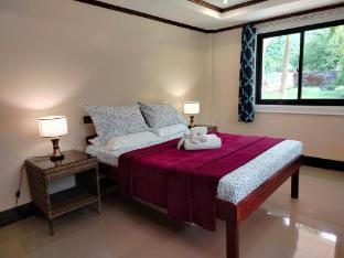 GH12 pax 4 units Vacation rental in Northern Mindanao