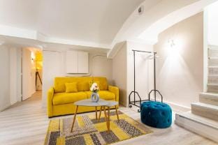 Charming apartment with AC -2BR/8P- Bastille Apartment in Paris