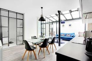 Bright apartment - 4P/2BD - Sacré-Coeur Apartment in Paris