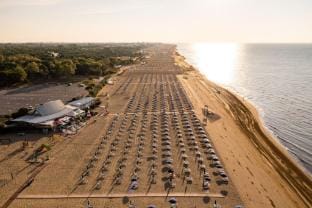 Charming apartment in the center of Bibione Apartment in Bibione