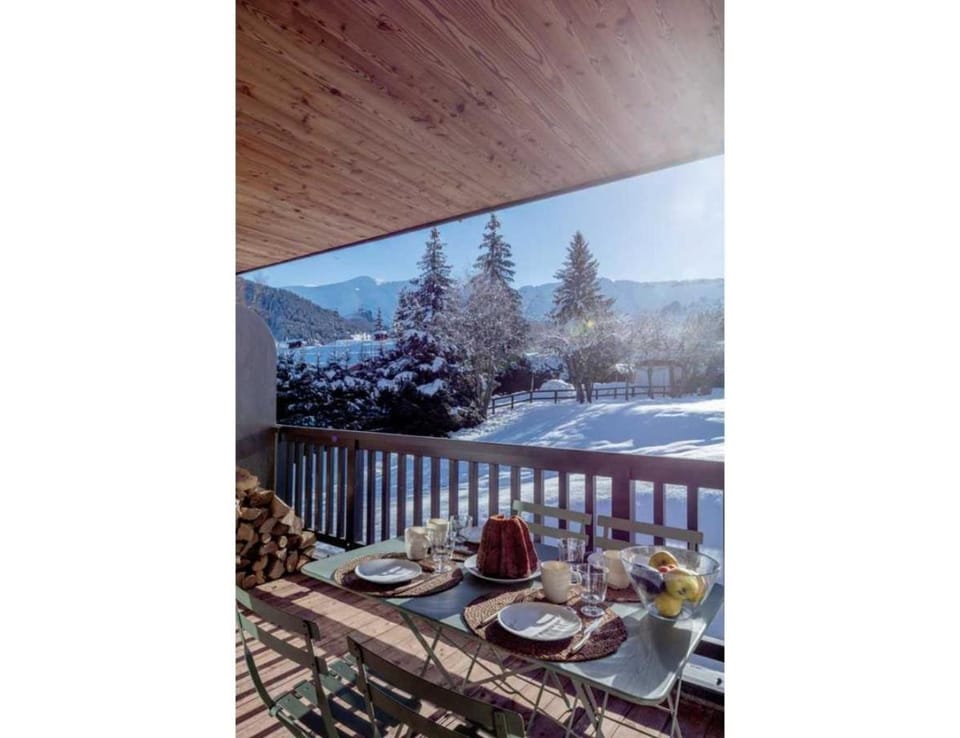 Modern 2-bedroom apartment, close to ski lifts Apartment in Megève