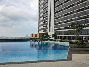 Apartemen Collins Boulevard By LiviRooms Tangerang Villa in West Java