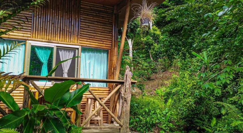 บ้านไม้ไผ่เทียมตาแม่กำปอง BanmaipaiTimtaMaekampong Bed and Breakfast in Thailand