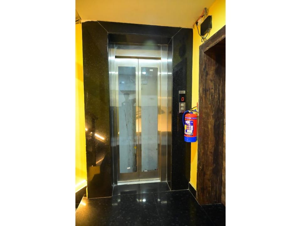 DhamStay Hotel  Santosh inn Near Sea Beach Puri Hotel in Puri