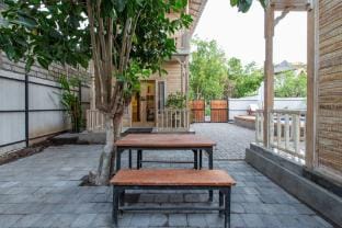 Dea Villa Padang Padang Vacation rental in Bali