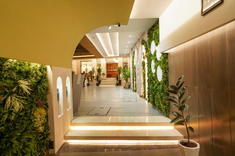 The Fortunaa Avenue Hotel in Uttar Pradesh