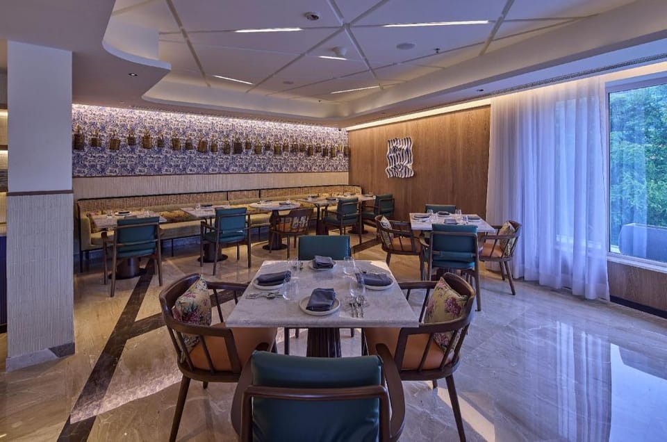 ICONIQA Hotel Mumbai International Airport Hotel in Mumbai