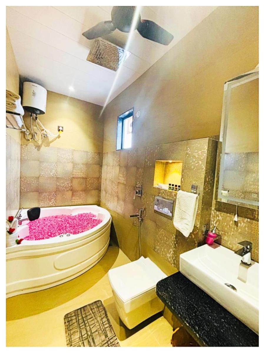 Hotel Moresta Restaurant and Bar Best Facility Hotel in Rajasthan