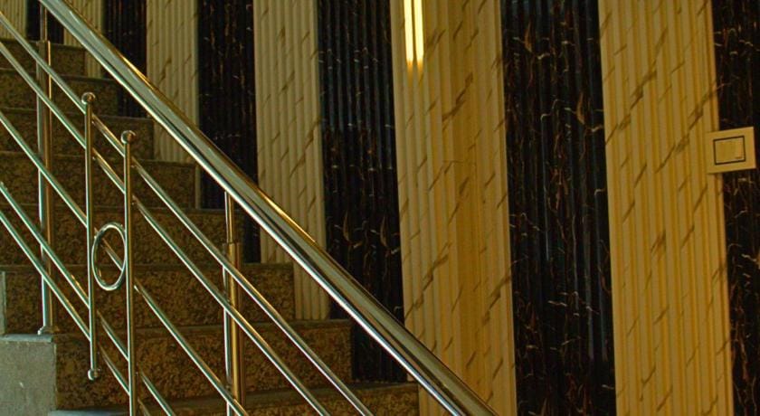 Ganga Riverfront Rooms And Banquet Hotel in Uttar Pradesh
