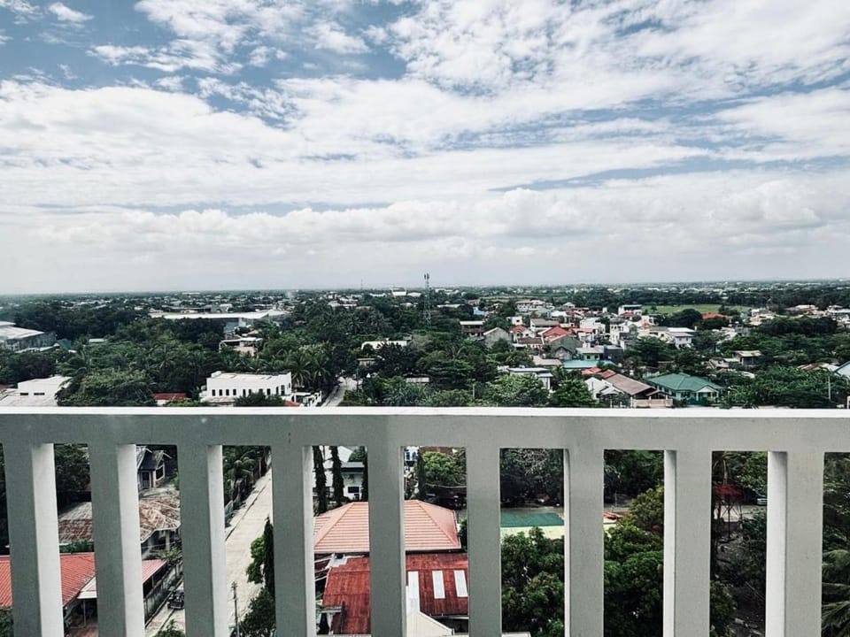 Budget Bunk Studio Comfort Apartment in Iloilo City