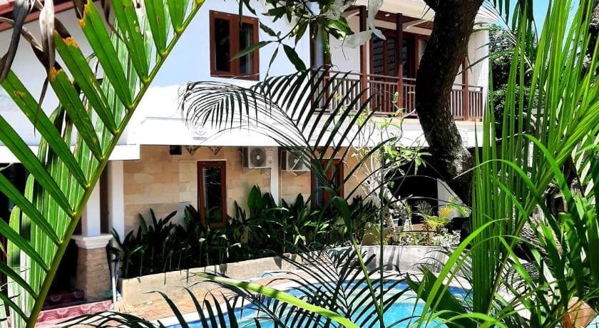 Lantis ViBES Inn Bed and Breakfast in Pujut