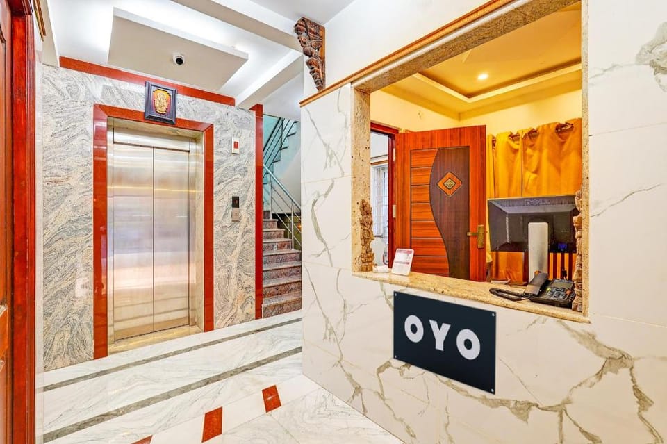 Hotel O Eswar Residency Hotel in Chennai