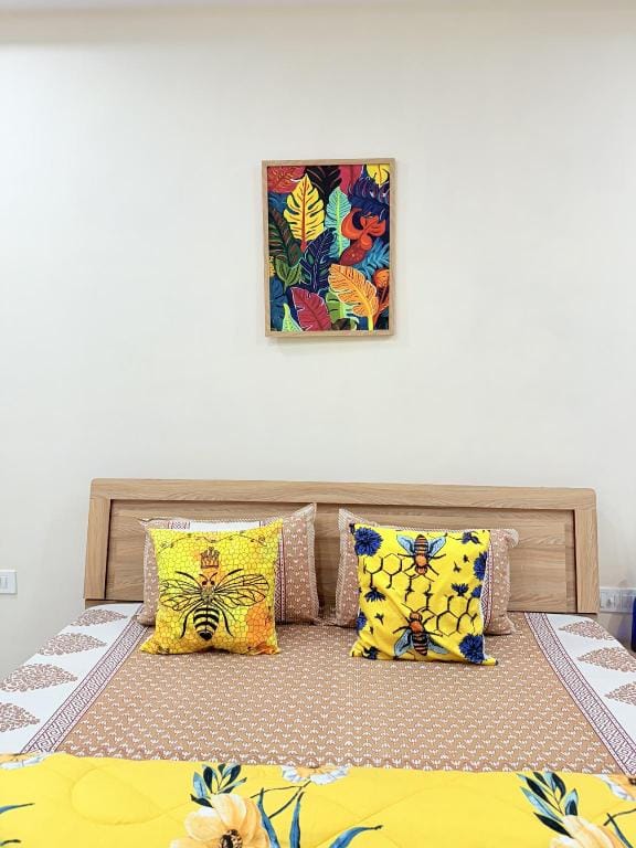 Bumble bee Jaipur Bed and Breakfast in Jaipur