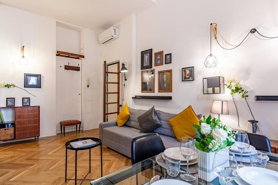 Casa Menabrea by Houset Apartment in Milan