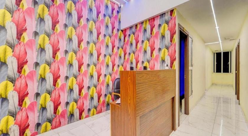 Sanva Luxury Room By Royal VIP Hospitality Vacation rental in Chennai