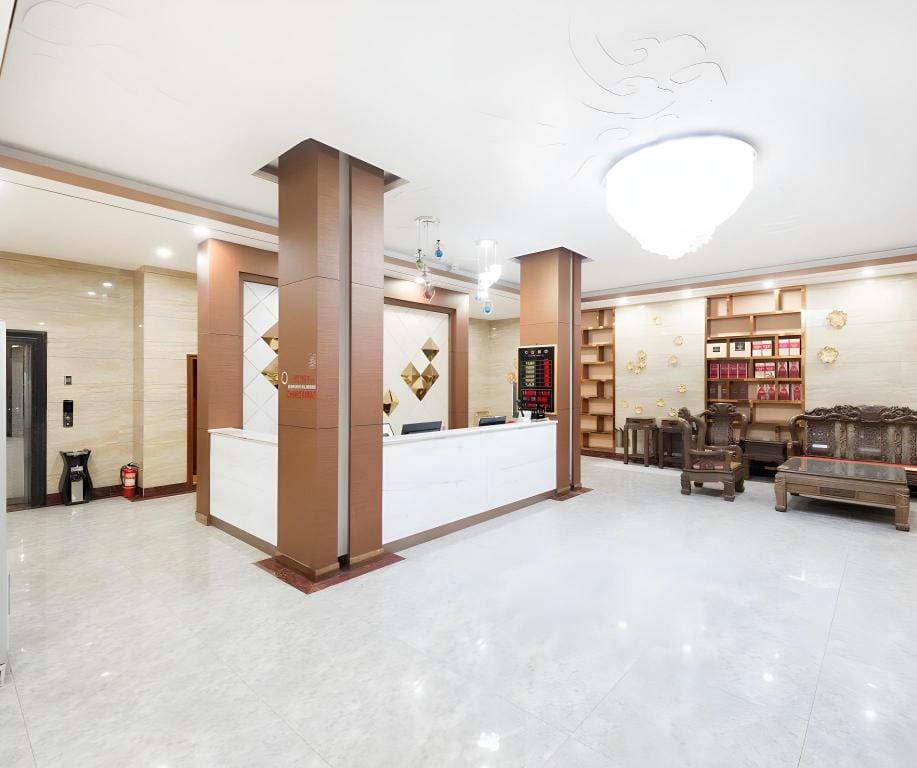 TOWO Topping Hotel Yima Railway Station Hotel in China