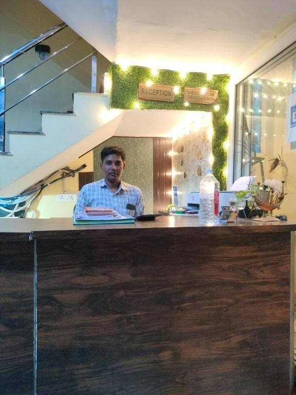 Hotel Rajveer Inn Hotel in Varanasi