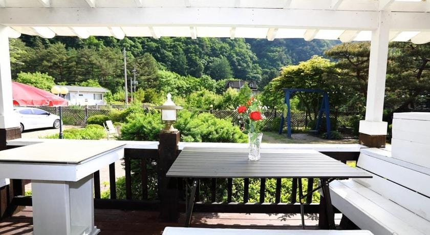 Pyeongchang Bench House Bed and Breakfast in South Korea