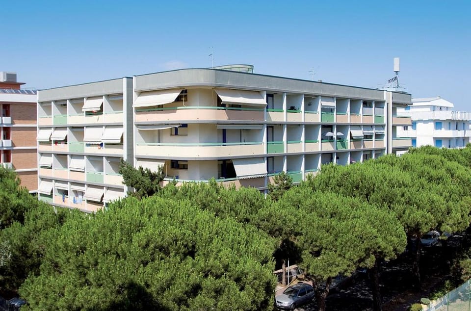 Enjoy the sun from the balcony of our studio Apartment in Bibione