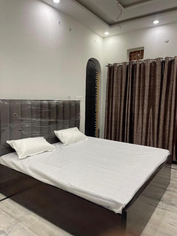 The Nanddwar Stays Hotel in Haryana