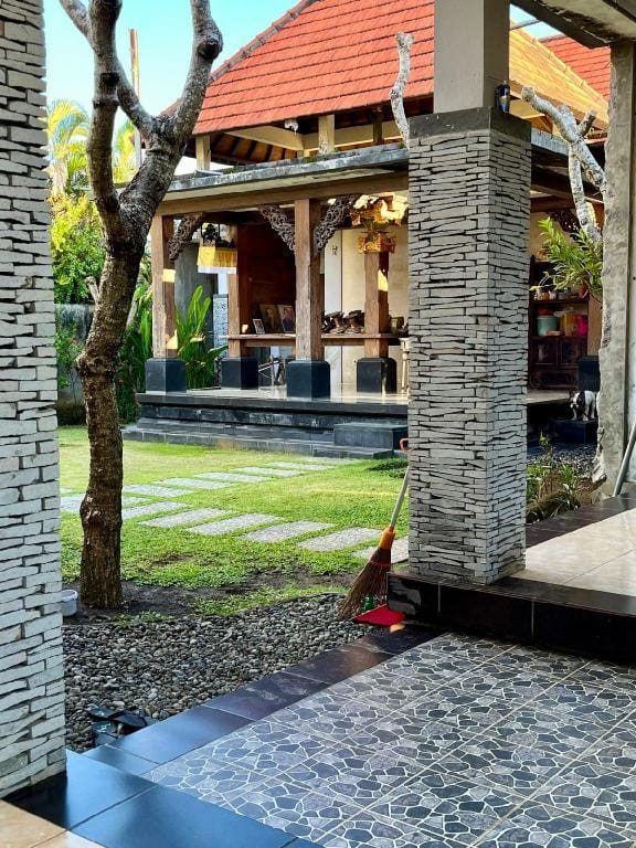 AKUSARA homestay Vacation rental in Denpasar